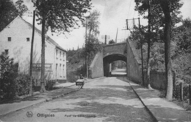 OTTIGNIES PONT DU LUXEMBOURG 1948.jpg